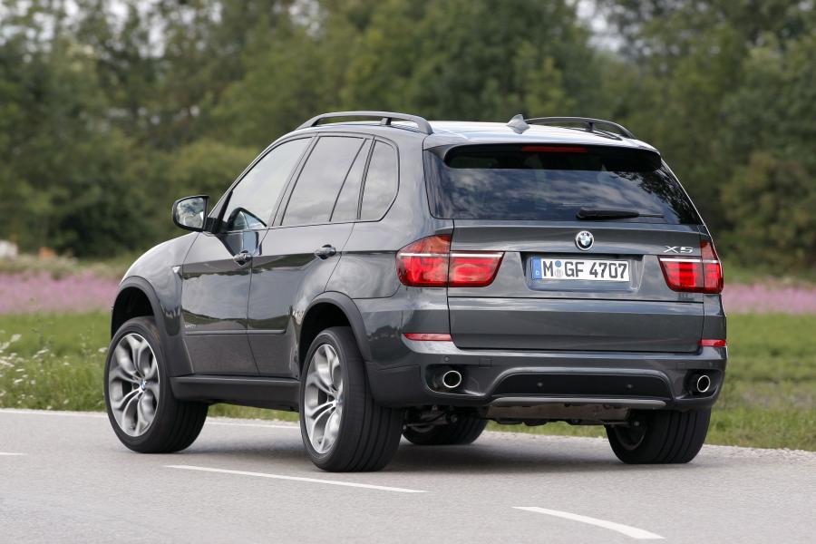  BMW X5 Individual 2011 года  (фото 14 из 19)